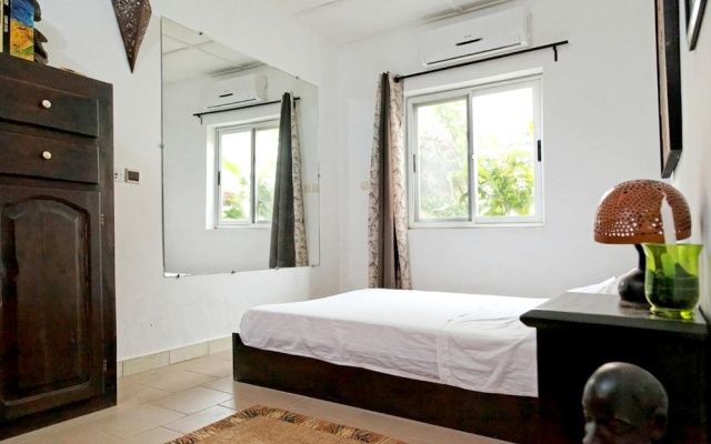 House With 2 Bedrooms in Cotonou, With Enclosed Garden and Wifi — фото 2