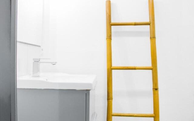 Le Melusine , a 50m de la Gare de Poitiers