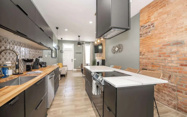 The Baymiller Row - For 6!