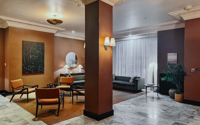 Hotel Carlton