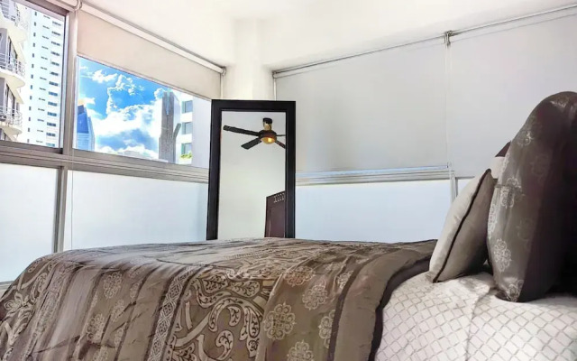 YC 701-C l Apartamento 2BR en av balboa