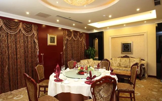 Broadtec Royal International Hotel