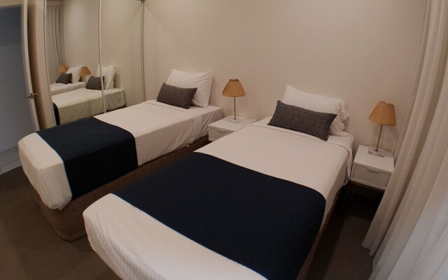 The Dunes Cotton Tree