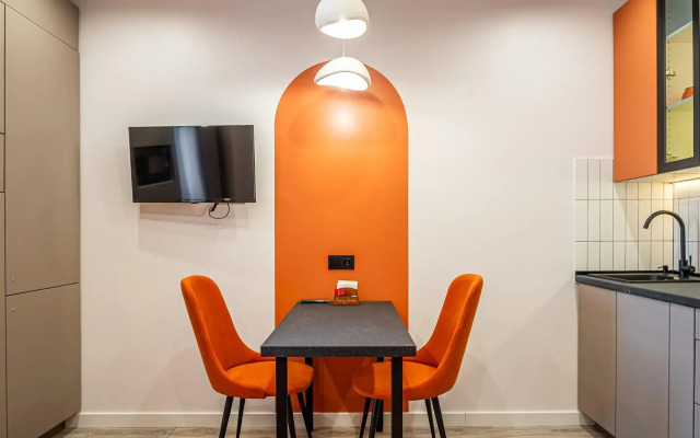 RentFlat on 15/2 Rossiyskiy Avenue