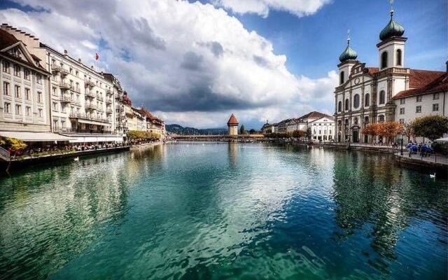 Boutique Hotel Weisses Kreuz - Adult only Hotel