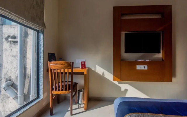 Arton Suites