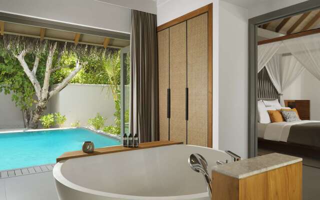 Vakkaru Maldives Hotel