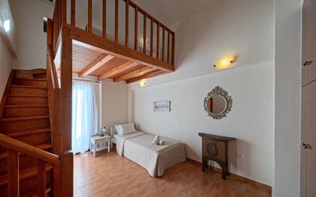 Nostos Villa - 50 m2 pool 2 km from the Beach