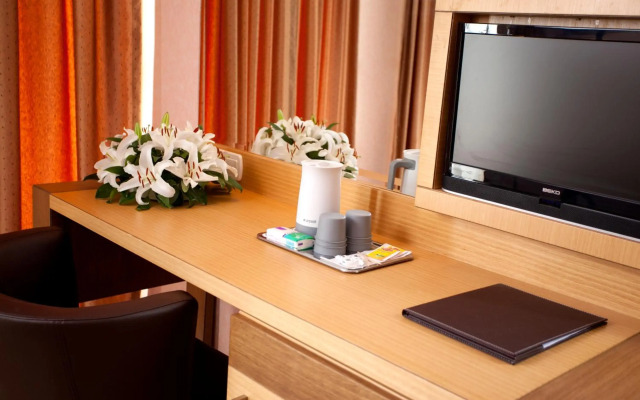 Remi Hotel