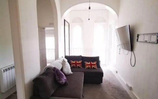 The Victorian Lodge