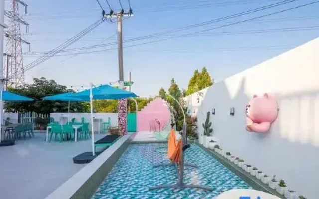 rainbow house