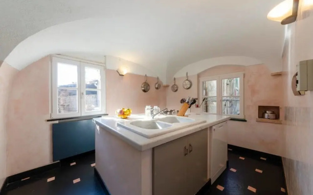 JOIVY Astonishing Sea View Apartment in Verezzi