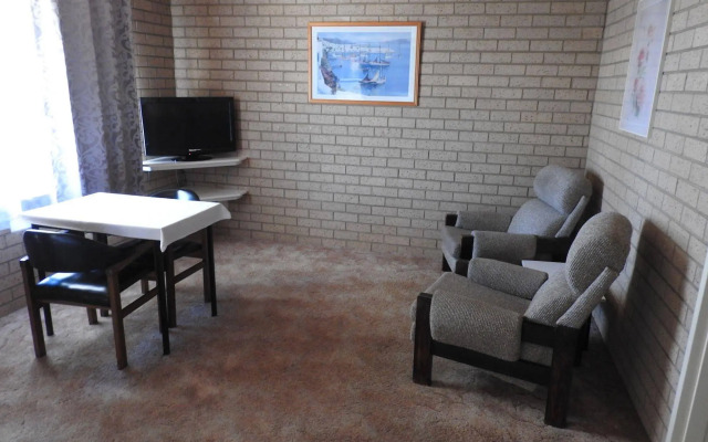 Lone Pine Motel - Corowa