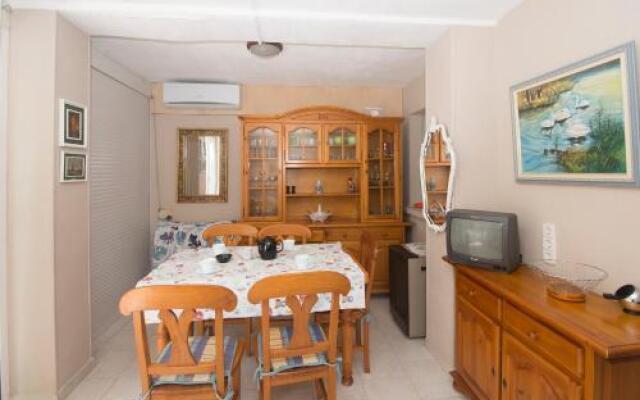 36 Avenida Juan Carlos I