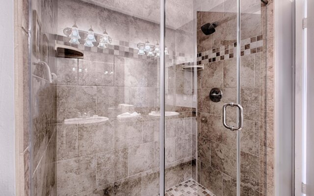 Beachwalk Villa 5093