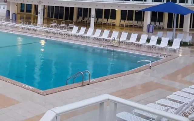 Castle Beach Club Apartments