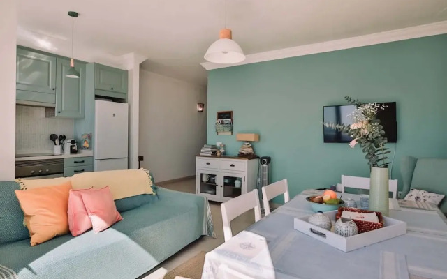 Modern & Chic Loft Apt. *Terrace *BBQ *Parking