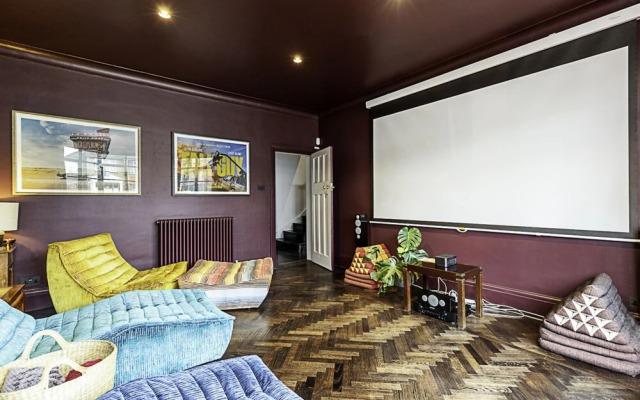 Stunning 5 Bed House in Willesden Green!