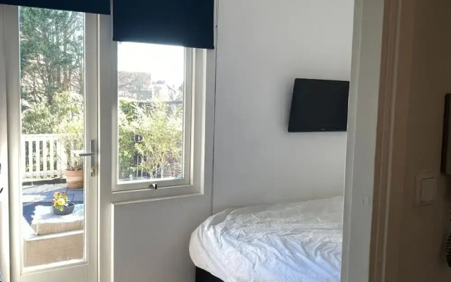 Coastal Apartment Near Dunes