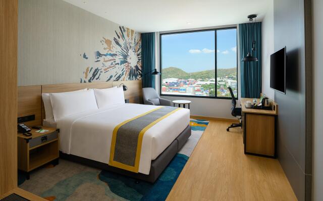 Holiday Inn & Suites Siracha Laemchabang by IHG