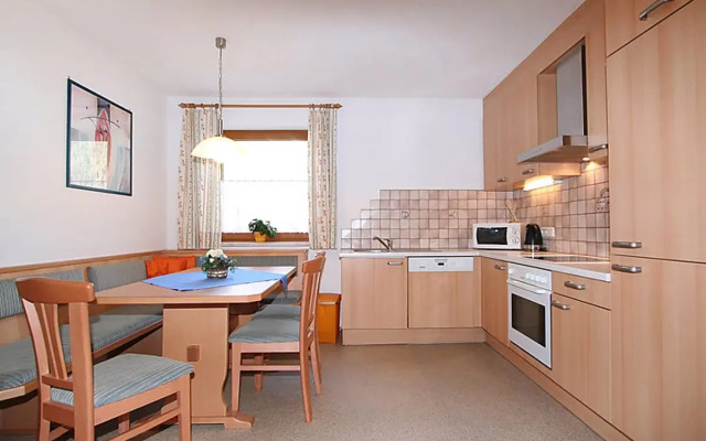 Apartment Stark Pettneu am Arlberg 18410