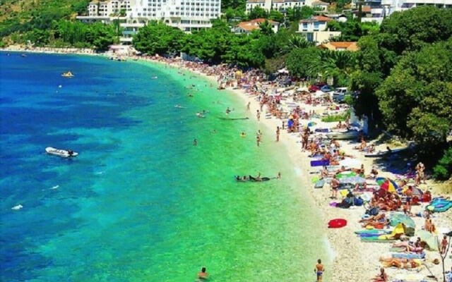 Goge - 90 m From the Beach - A1