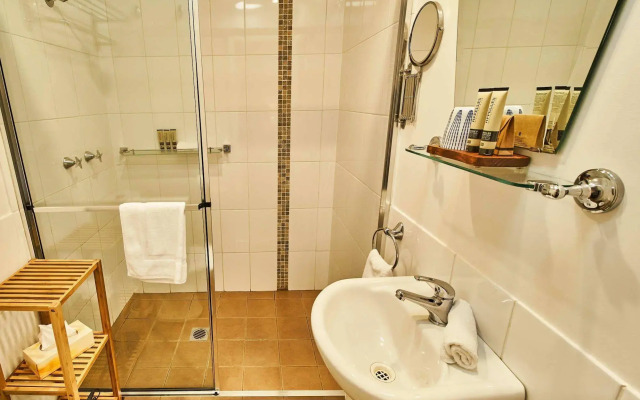 The Bronte Boutique Hotel