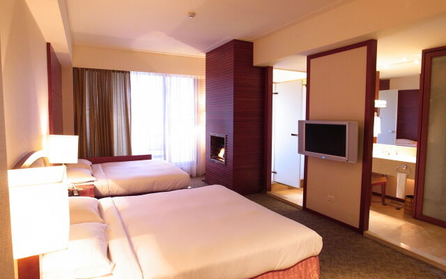 Alishan Hotel