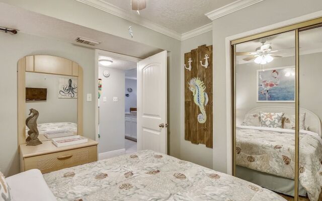 Victorian 8303-Seahorse at the Beach