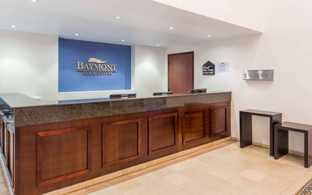 Baymont Inn and Suites Lazaro Cardenas