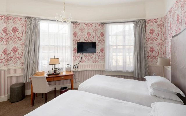 The Royal Hotel