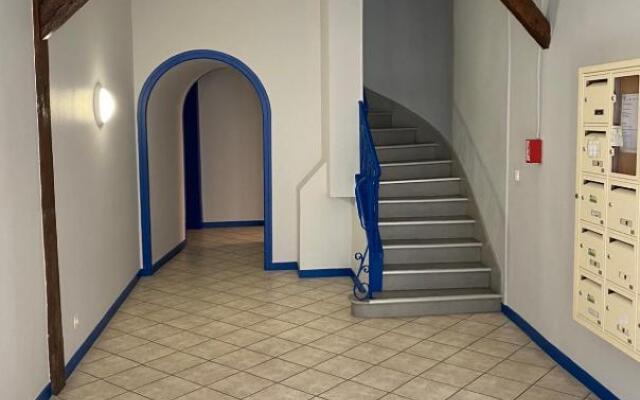 beau studio centre ville et proche gare