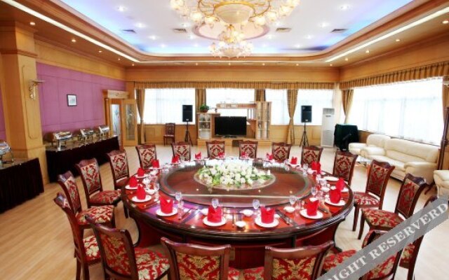 Egang Hotel