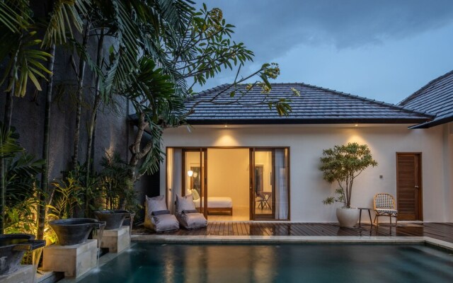 Villa Lapis by Villa Finder