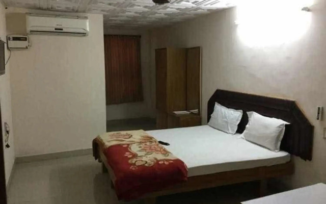 Prithvi Lodge