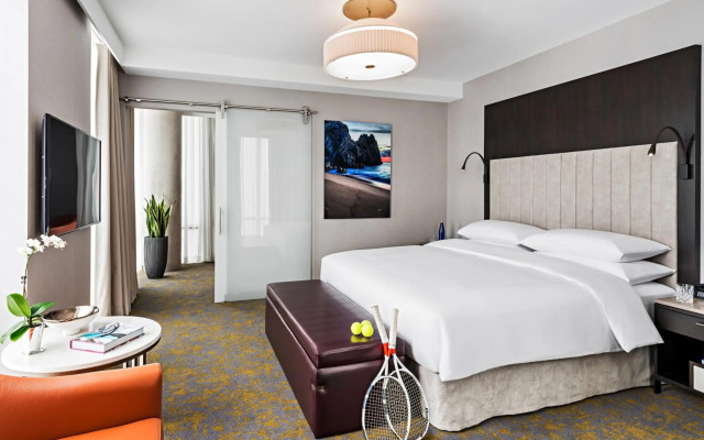 Hotel X Toronto, a Destination by Hyatt Hotel