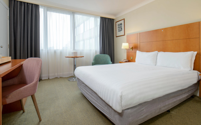 Holiday Inn Glasgow Airport by IHG