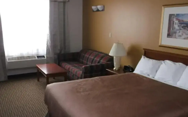 Foxwood Inn & Suites