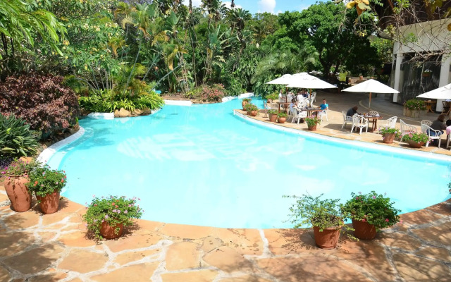 Safari Park Hotel And Casino