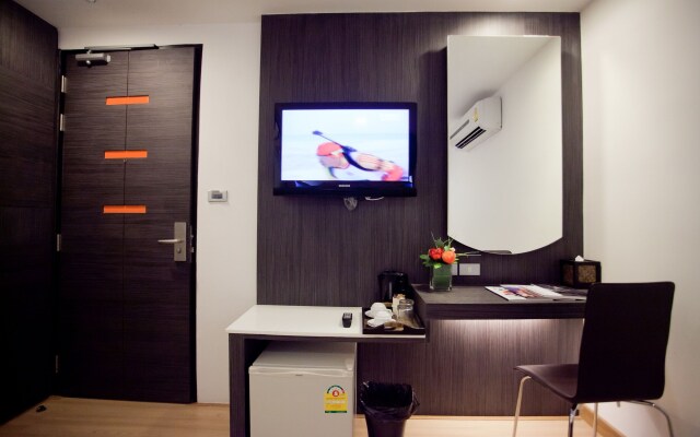 Seasons Boutique Hotel