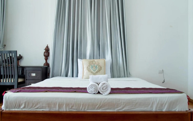 New Season Riverside Hotel