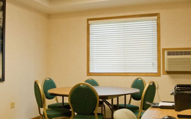 Super 8 Ottawa Starved Rock