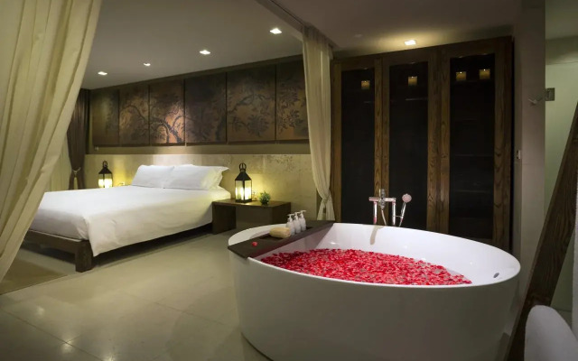 SUNSURI PHUKET, Nai Harn Beach