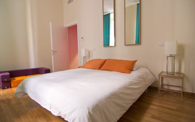 Spacious and very central apartment