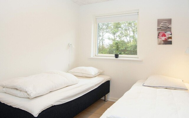 8 Person Holiday Home in Vemb