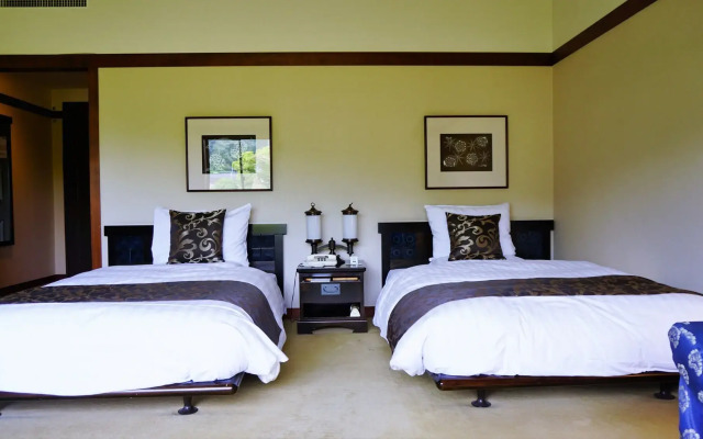 The Hamilton Ureshino