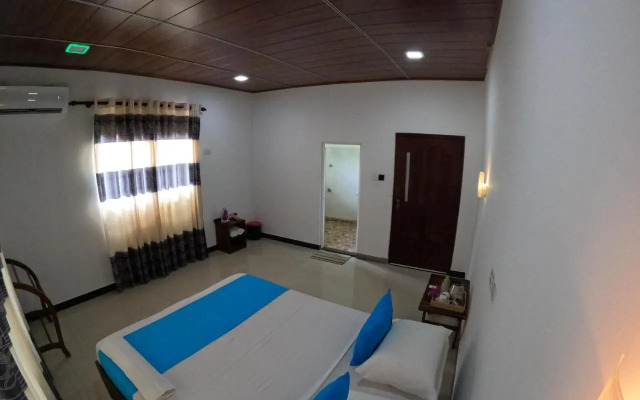 kumbura eco lodge
