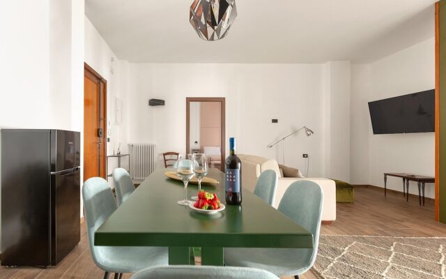 3251 Dellatita Suite by Barbarhouse