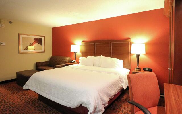 Hampton Inn Columbus-South