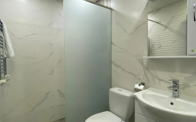 Beautiful, Unique, NEW eurorenovated apartment for rent in Sayat Nova street SN100